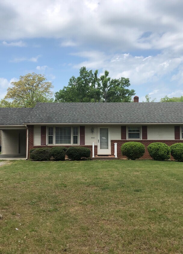 Foto principal - 204 Tidewater St