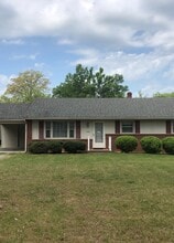 Building Photo - 204 Tidewater St