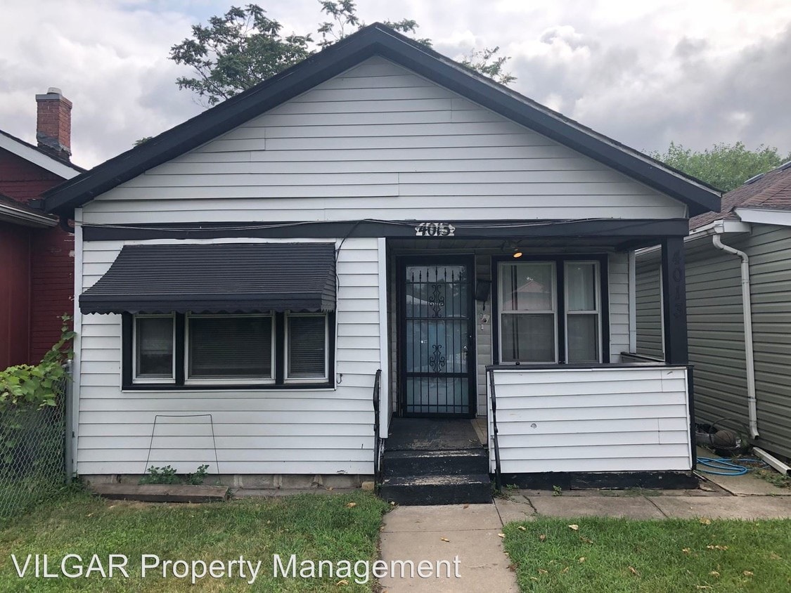 4013 Melville Ave, East Chicago, IN 46312 Room for Rent in East