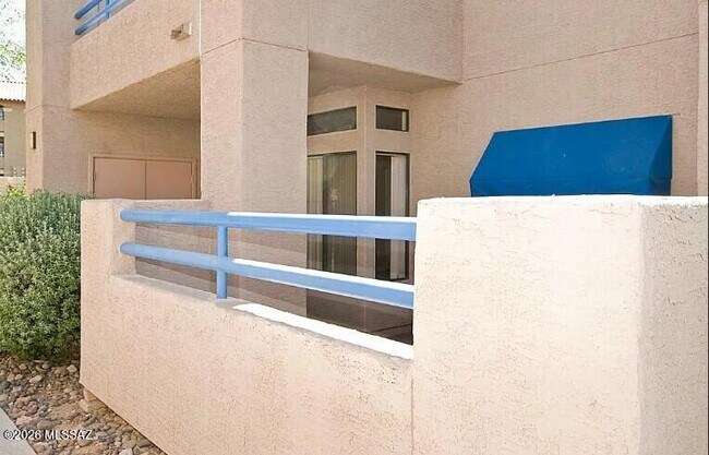 Foto del edificio - 7924 E Colette Cir