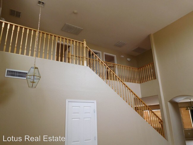 Building Photo - 5 br, 3 bath House - 6551 S 43rd Ln.