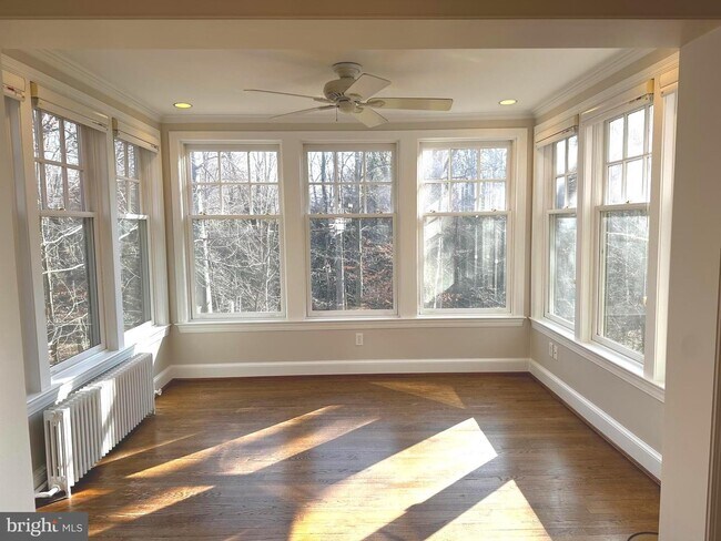 Foto del edificio - 6419 31st St NW