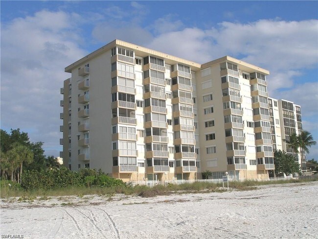 Building Photo - 26340 Hickory Blvd