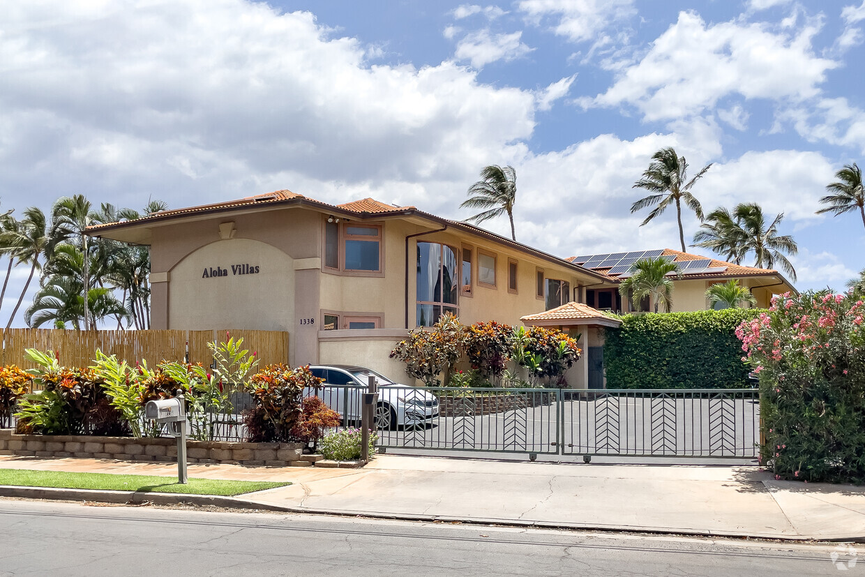 Primary Photo - Aloha Villas