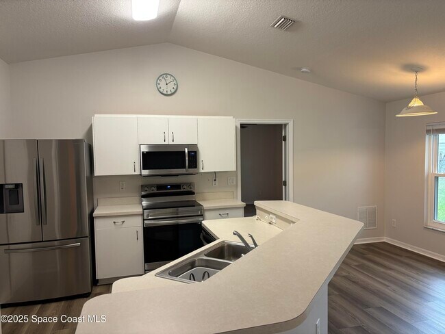 Foto del edificio - 280 Meehan Ave NW