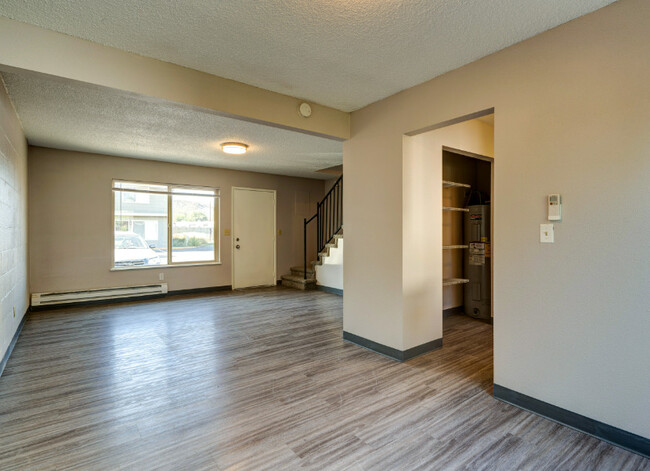 Building Photo - Rio Vista Apartments