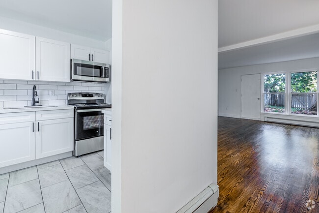 3BR, 1.5BA - 1,700SF - Kitchen/Living Room - 1370 Silver Spear Road