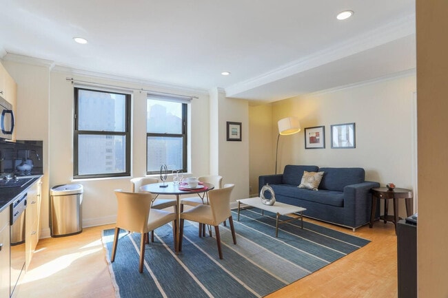 Building Photo - 8 W 57th St