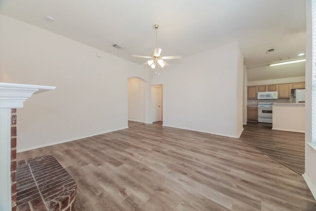 Building Photo - 1811 Caddo Lake Dr