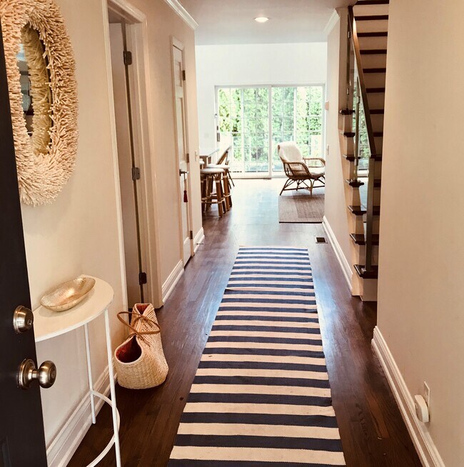 Foto del edificio - 14 Conklin Terrace