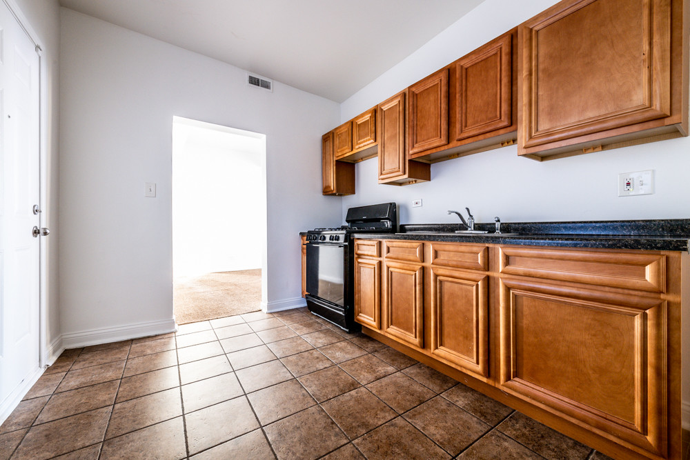 Foto principal - 1236-40 S Lawndale Ave