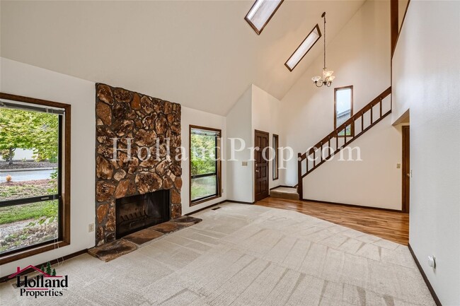 Building Photo - Amazing 3 bedroom home in East Bethany area