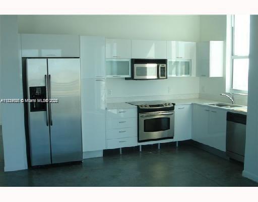 Foto principal - 133 NE 2nd Ave