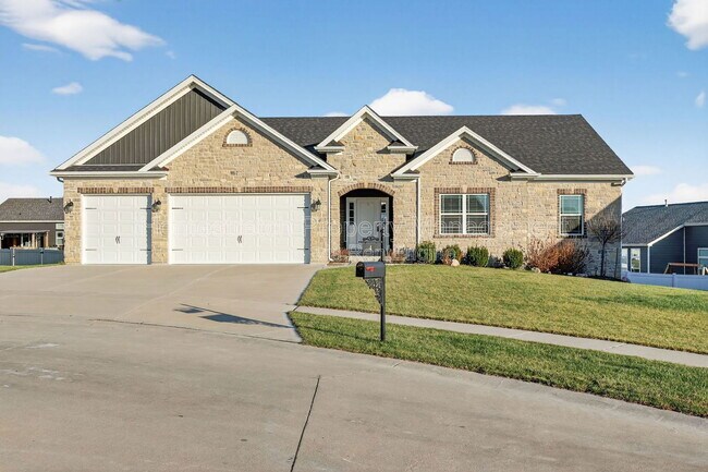 Foto del edificio - 4 Arancio Ct