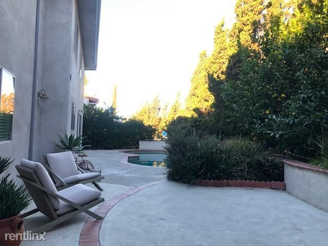 Foto principal - 3 br, 2.5 bath House - 7915 Zeus Dr