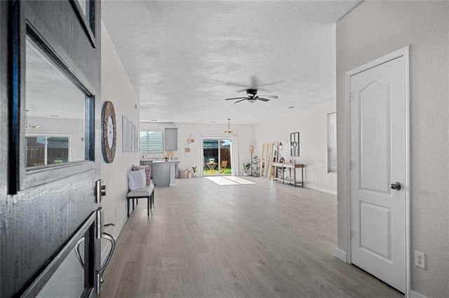 Foto del edificio - 1110 Greywood Dr