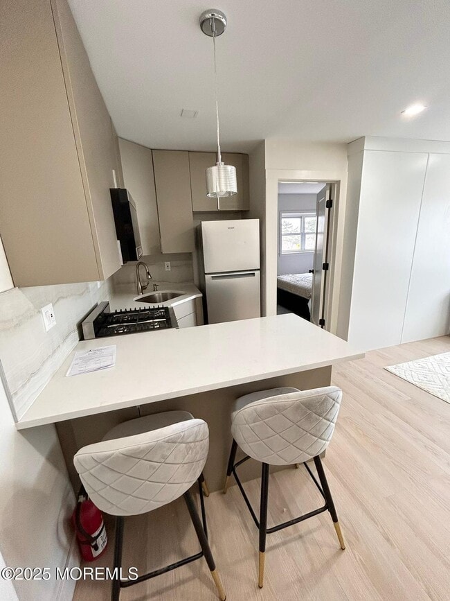 Foto del edificio - 1217 Ocean Ave N