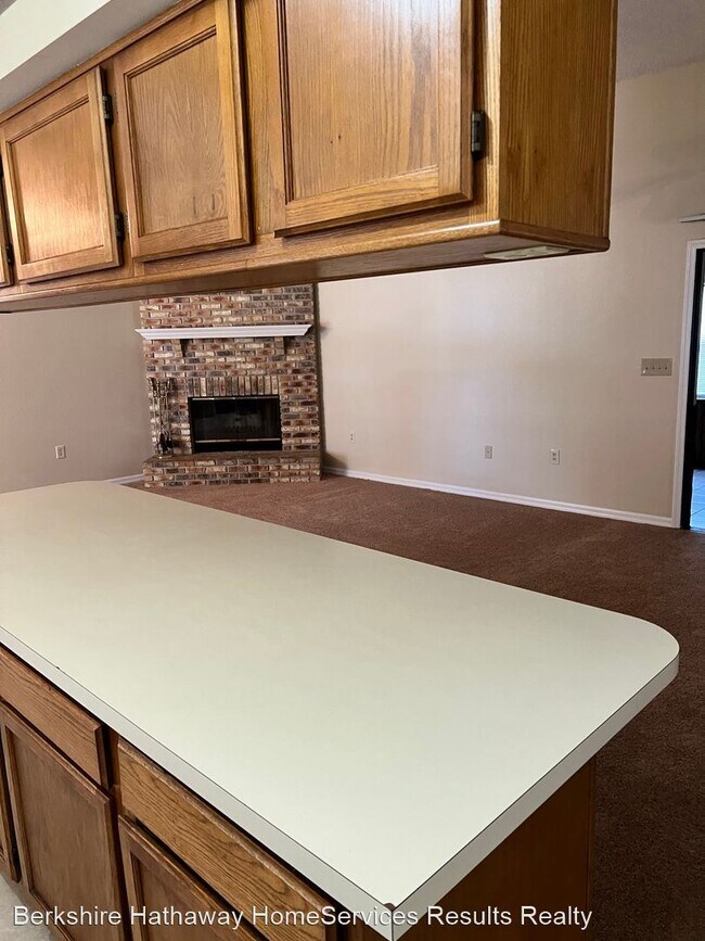 Building Photo - 4 br, 2 bath House - 2906 Mill Run Blvd