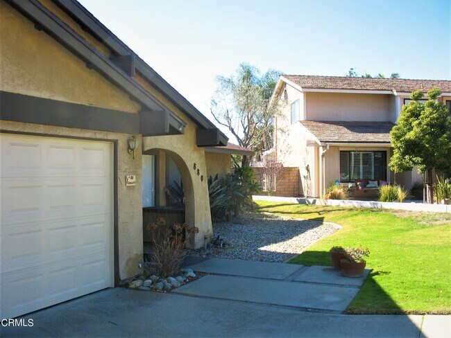 Building Photo - 880 Kimberly Ct