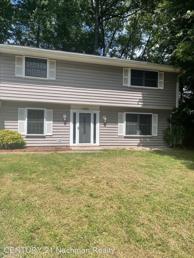 228 Fincastle Dr, Newport News, VA 23601 House Rental in Newport News