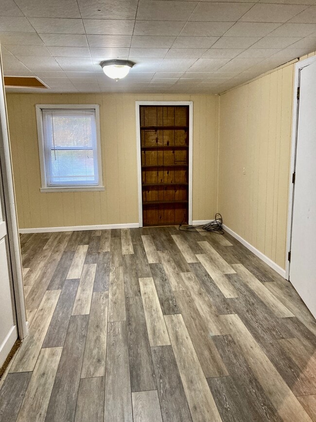 Building Photo - 1234 W County Rd 1300 N