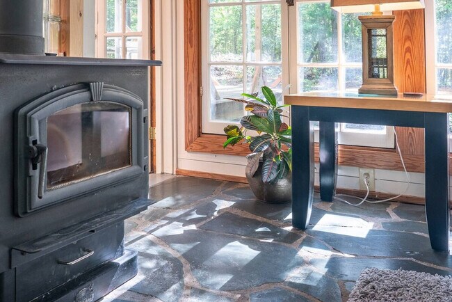 Foto del edificio - 1939 Crawford Dairy Rd