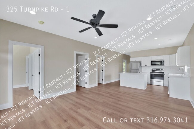 Foto del edificio - 325 Turnpike Rd