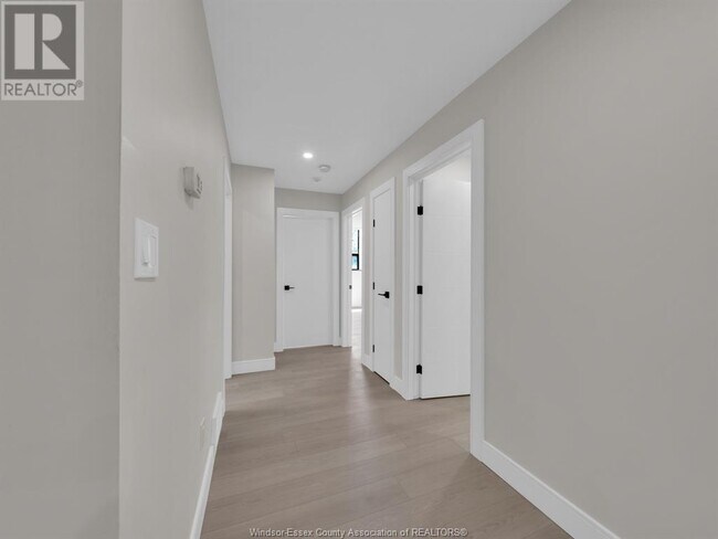 Building Photo - 3177 Riverside Dr