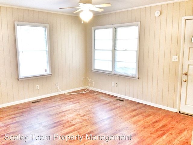 Building Photo - 1229 McCaskill Ave