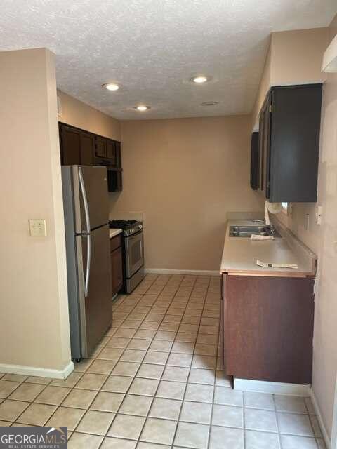 Building Photo - 2101 Parkaire Crossing