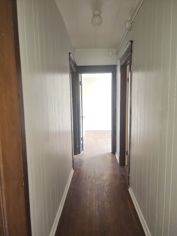 710 Spring St Unit 2, Peoria, IL 61603 Room for Rent in Peoria, IL