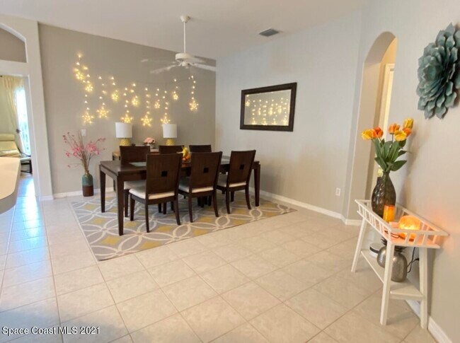 Foto del edificio - 1854 Sun Gazer Dr