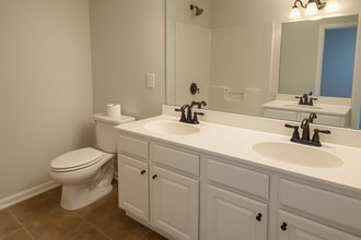 Building Photo - 18414 Victoria Bay Dr Building Photo - 18414 Victoria Bay Dr