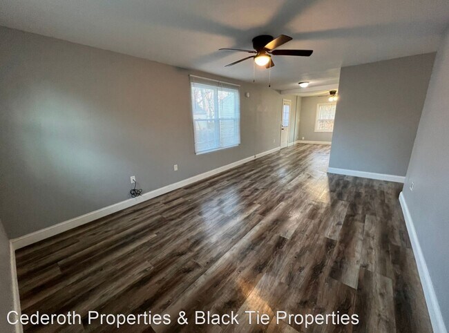 Foto del edificio - 3 br, 1 bath House - 3718 10th Avenue Ct