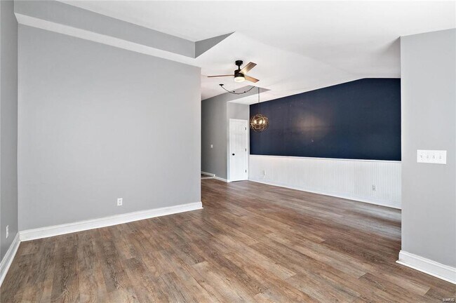 Building Photo - 1111 Allen Ave