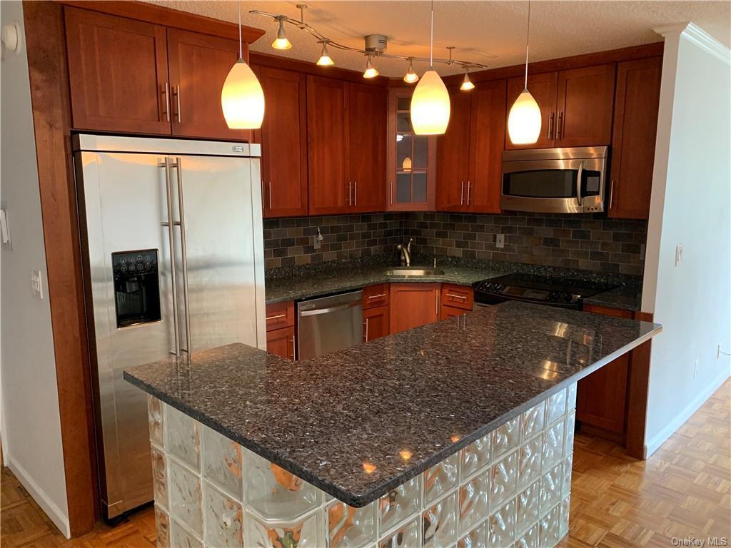 414 Benedict Ave Unit 6D, Tarrytown, NY 10591 Condo for Rent in