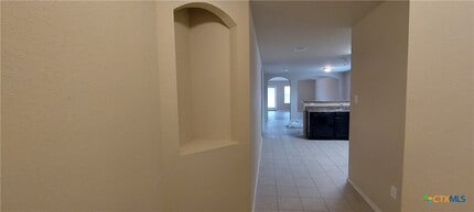 Building Photo - 1556 Birmingham Dr