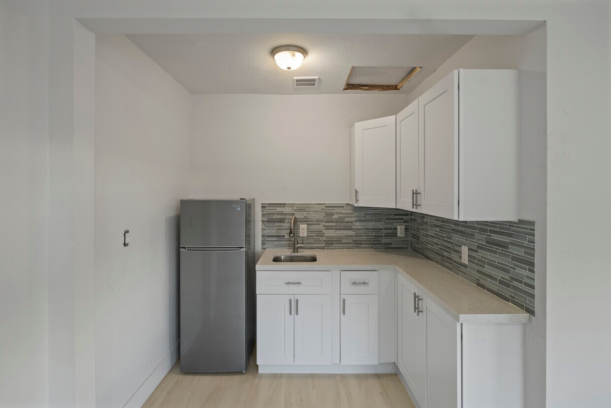 Foto del edificio - 1219 NW 33rd St