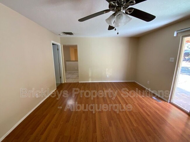 Building Photo - 2440 Algodones St NE