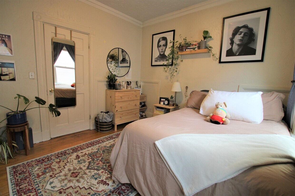 Foto principal - 93 Hillside St