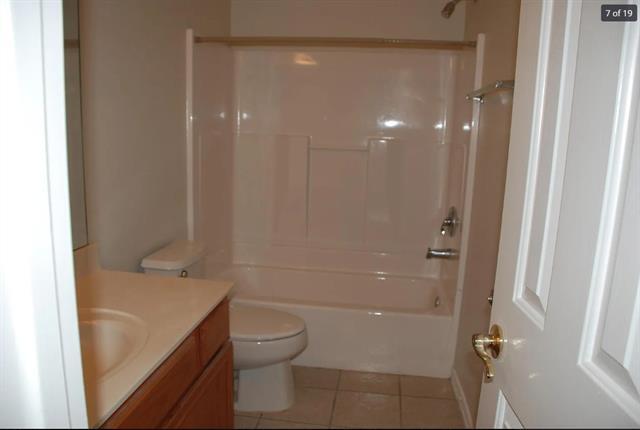 Foto del edificio - 9829 Cambria Ct