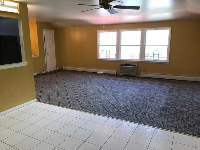 Foto del edificio - 89-18 Pontiac St