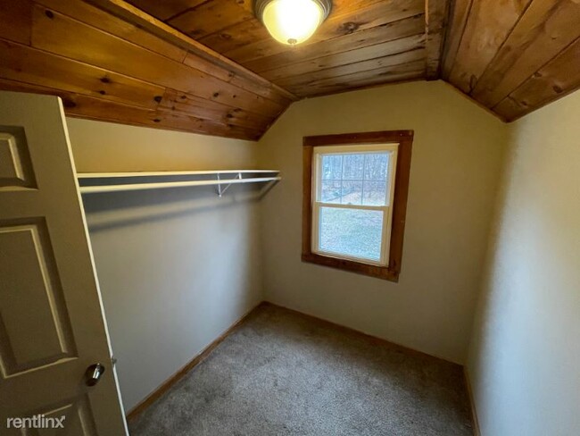 Building Photo - 3 br, 1 bath House - 109 Gordon Rd