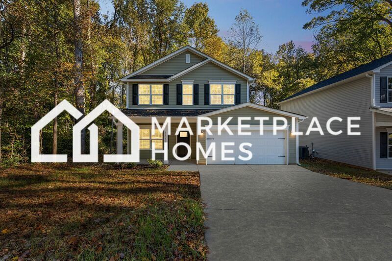 Foto principal - 3715 Oakwood Rd