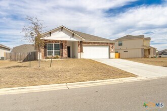 Building Photo - 5410 Friars Lp