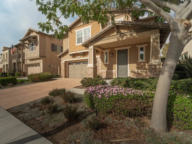 Building Photo - 251 Santa Susana Rd