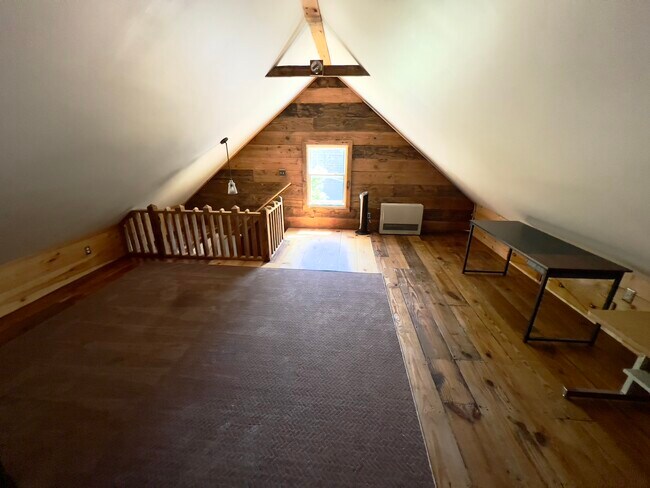 Building Photo - 2338 16th St