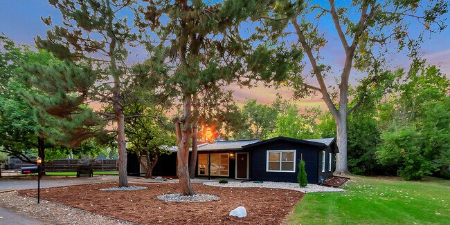 Photo - 8845 W Frances Pl House