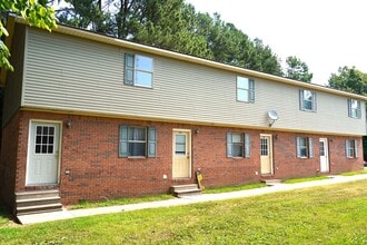 Building Photo - 154 W Peach St