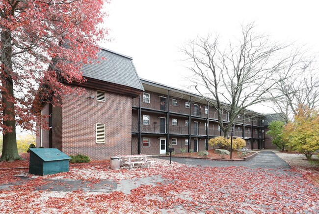 Cedar Glen Apartments Apartments Norwich, CT